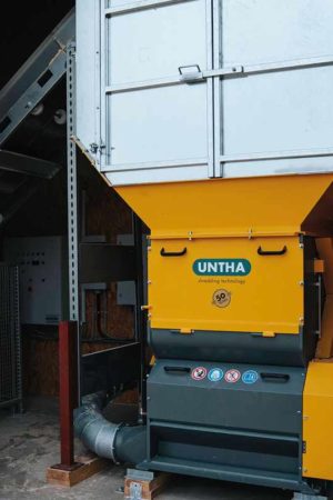 Keitel Haus setzt bei der thermischen Verwertung auf UNTHA Zerkleinerungstechnik (Foto: Untha) Keitel Haus setzt bei der thermischen Verwertung auf UNTHA Zerkleinerungstechnik (Foto: Untha)