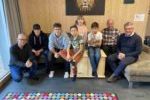 Holztechnikum SchülerInnen und SOS-Kinderdorf Kinder bauten gemeinsam Möbel (Foto: SOS Kinderdorf)