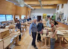 Wer sich für Holz interessiert ist im Holztechnikum Kuchl (HTL, FS, Internat) genau richtig. (Foto: HTK)