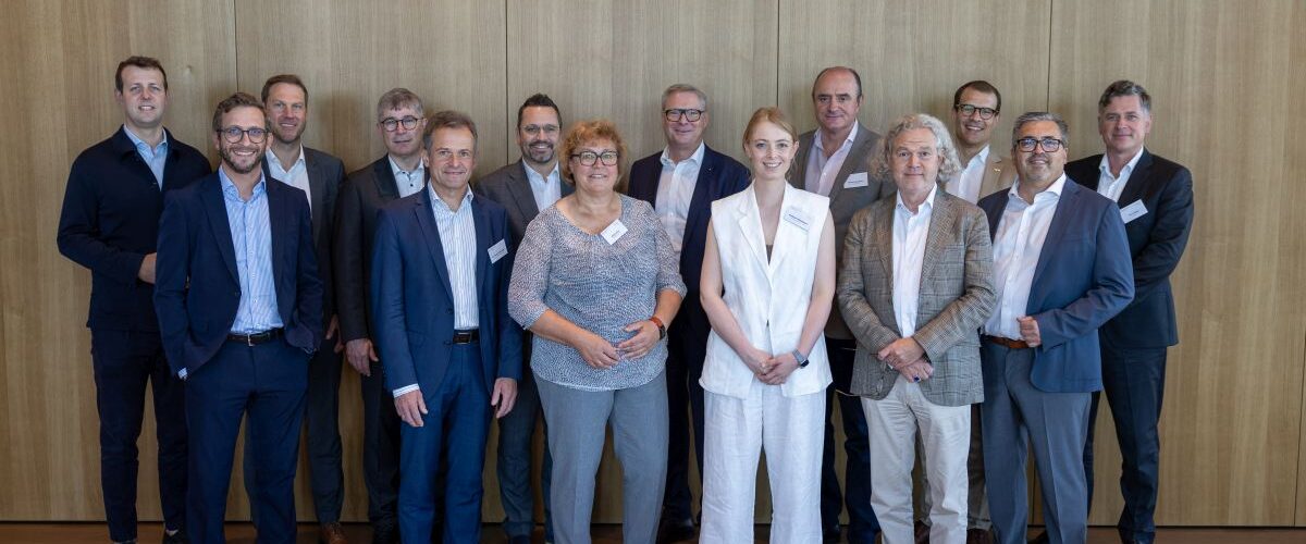Neuer Vorstand des VDMA Holzbearbeitungsmaschinen (c) VDMA Fachverbandes Holzbearbeitungsmaschinen