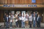 Die Absolventen des Lehrganges LAP-Professional mit ihren Prüferinnen und Prüfern (Foto (c) Christoph Kobald)